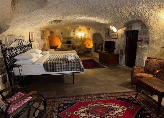 Cave Art Cappadocia 1