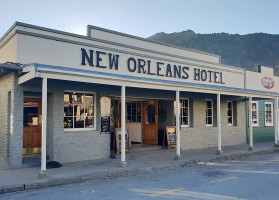 New Orleans Hotel 1