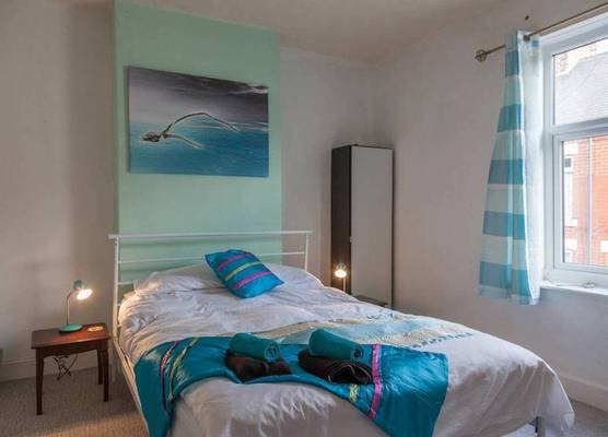 House - Sleeps 4 - Pets Ok - Parking - Garden 1
