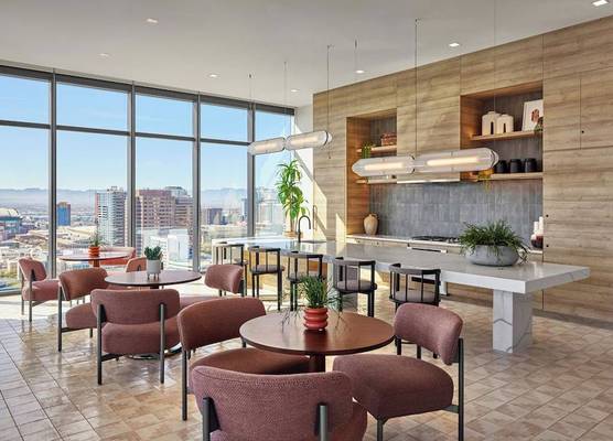 Global Luxury Suites at Downtown Phoenix 1