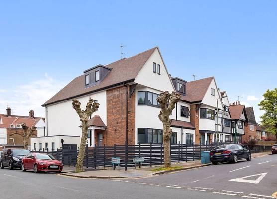 Cosy Golders Green Studio With Modern Amenities 1