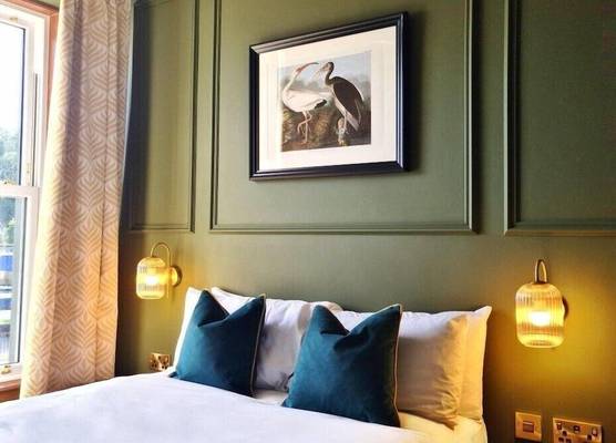 The Alyth Hotel 1