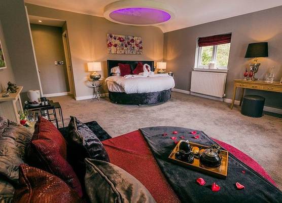 Aphrodites Group - Luxury Hot Tub Suites in Central Lake District! 1