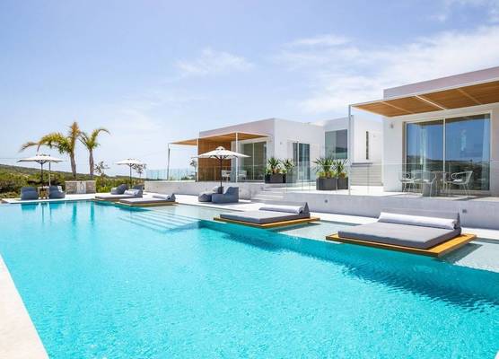 ISTIA LUXURY VILLAS 1