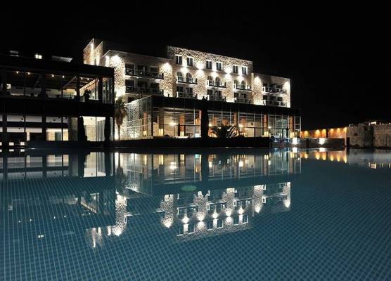 Avala Resort & Villas 1
