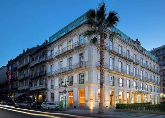 AC Hotel Palacio Universal by Marriott 1
