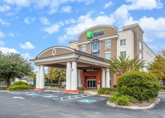 Holiday Inn Express CRYSTAL RIVER by IHG 1