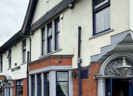 Holystone Bar and Restaurant 1
