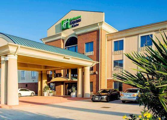 Holiday Inn Express & Suites WALLER - PRAIRIE VIEW by IHG 1
