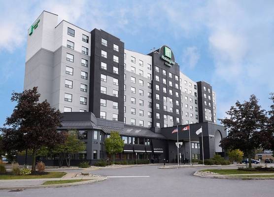 Holiday Inn & Suites OTTAWA KANATA by IHG 1