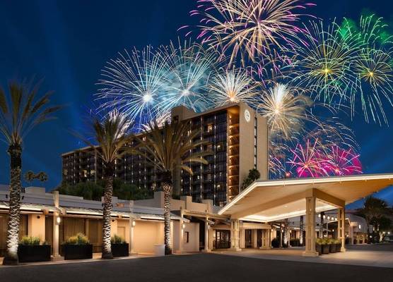 Sheraton Park Hotel at the Anaheim Resort 1