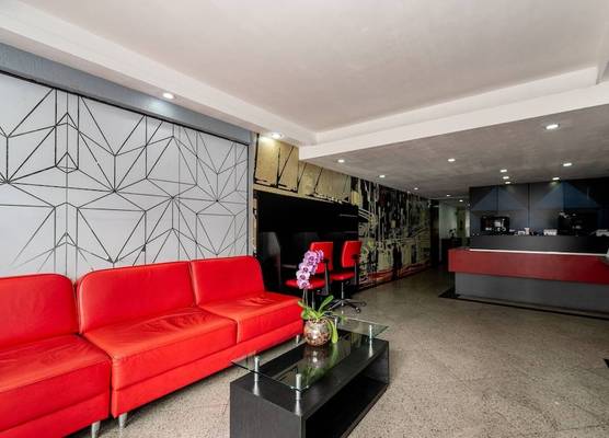 Metropolitan Flats 1