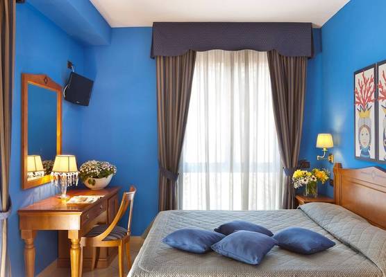 Ulisse Deluxe Hostel 1