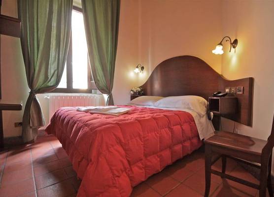 Hotel Panda 1