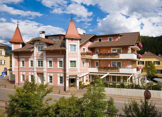 Hotel Blitzburg 1