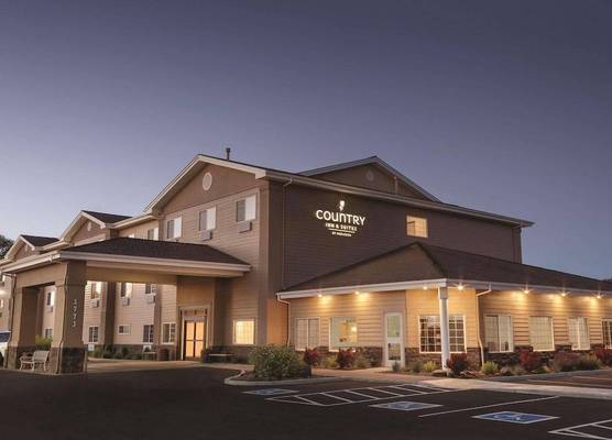 Country Inn & Suites by Radisson, Prineville, OR 1
