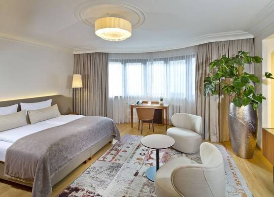 Hotel Maximilian - Stadthaus Penz 1