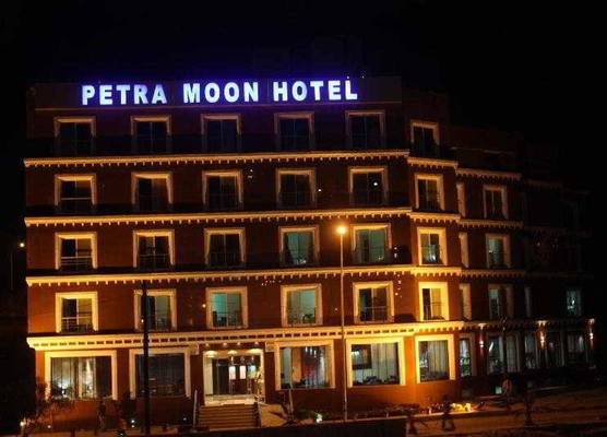 Petra Moon Hotel 1