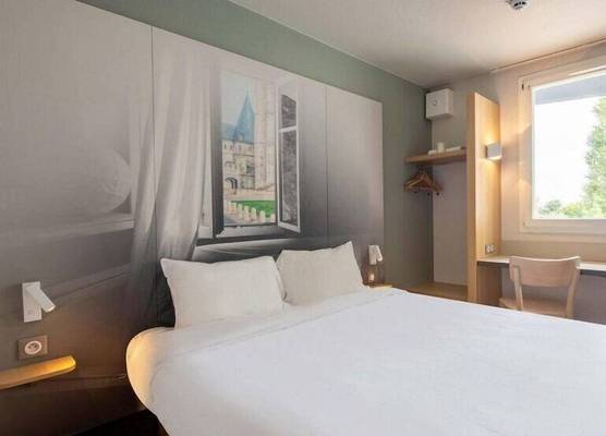 B&B HOTEL Beauvais 1