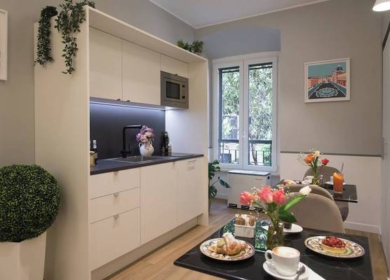 Colosseum suites by Glen 1