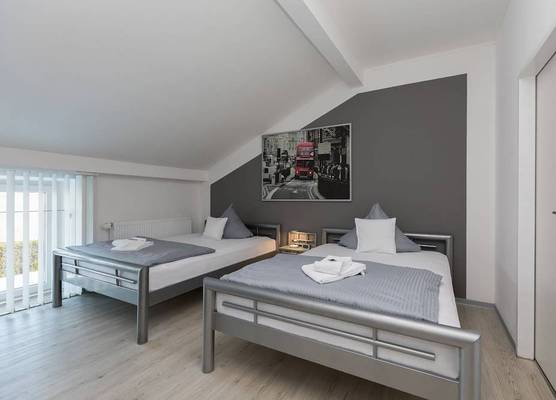 Hotel Rühen, 24 Stunden Check in, Küche, kostenfreie Parkplätze 1
