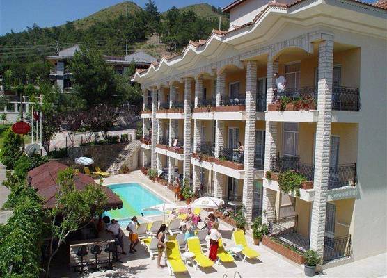 APARTMENTS OZLEM 1 1