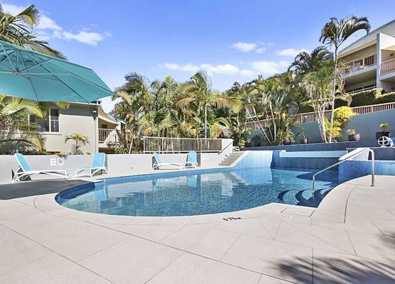 Lennox Beach Resort 1