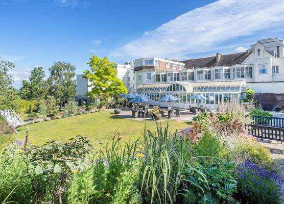 Bromley Court Hotel London 1