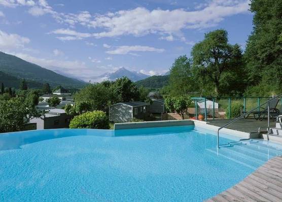 Camping écovillage Soleil du Pibeste 1