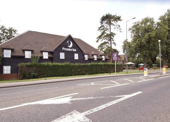 Premier Inn Tonbridge North 1
