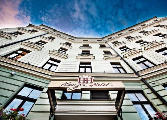 Hanza Hotel 1