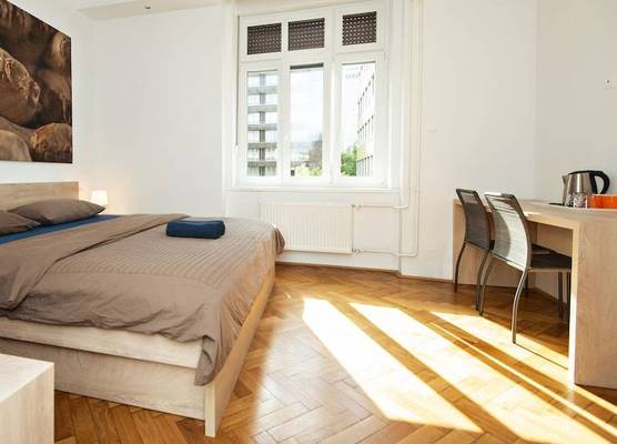 Viva Rooms 1