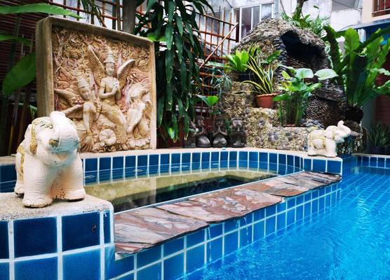 Seven Seas Hotel Patong Beach 1