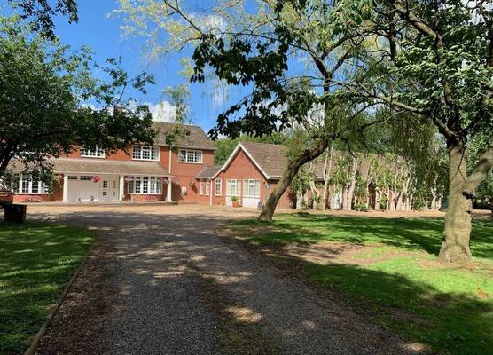 Aldercarr Hall 1