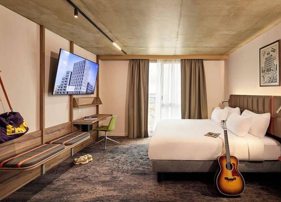 You Hotel Amiens - Handwritten Collection 1