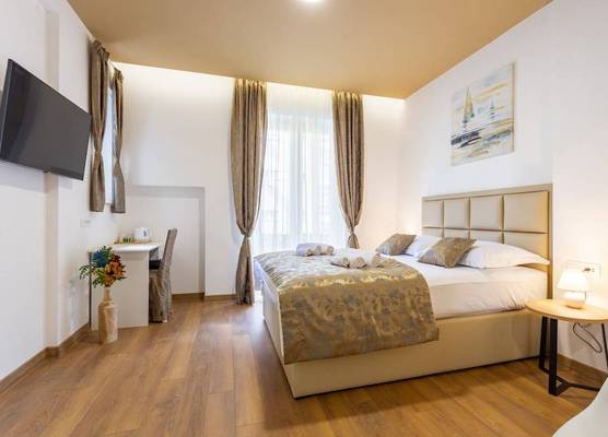 Luxury Rooms Fetivi 1