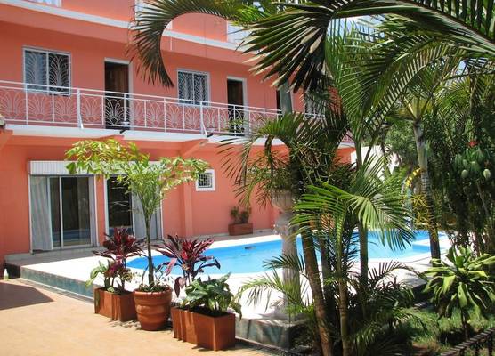 Avamada Lodge 1