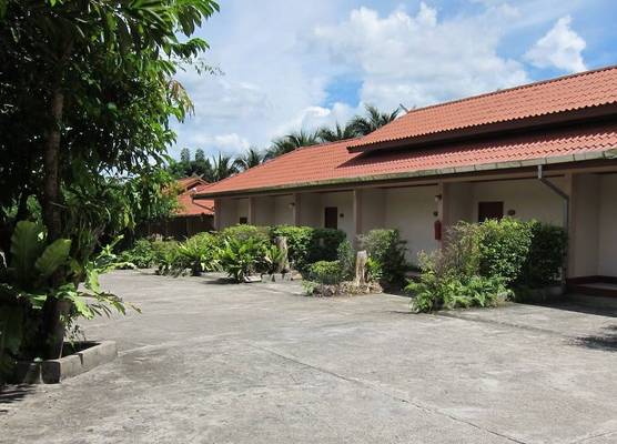 Oasis Resort 1