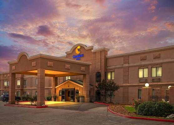 Comfort Inn North Conroe 1