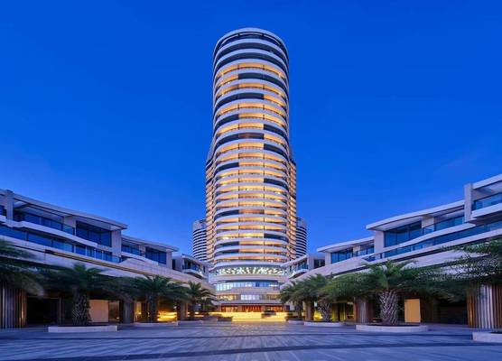Wyndham Grand Plaza Royale Shuangyue Bay 1