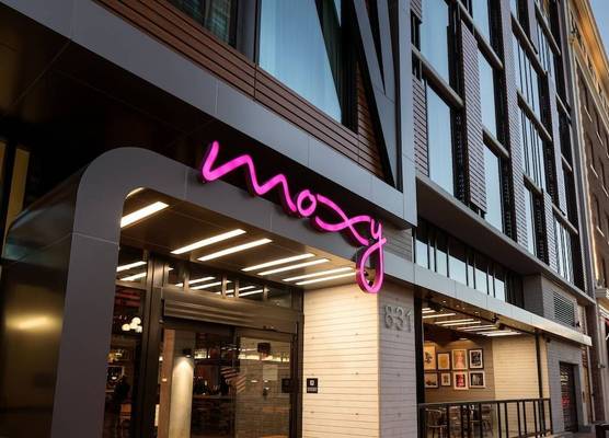 Moxy San Diego Gaslamp Quarter 1