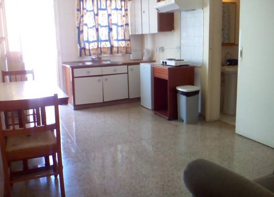 Flora Maria Hotel and Annex Apartments 1
