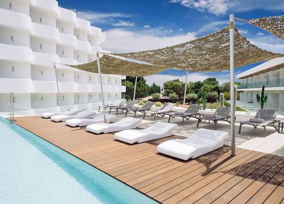 Inturotel Cala Esmeralda Beach Hotel & Spa - Adults Only 1
