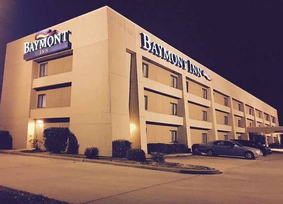 Baymont by Wyndham Paducah 1