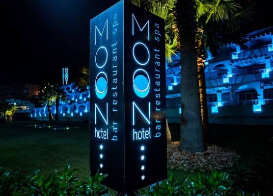 Moon Hotel & SPA. 1