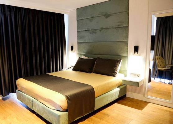 AXU AIRPORT HOTEL 1