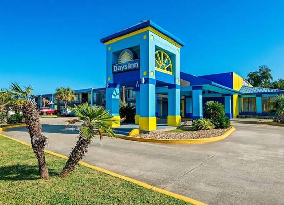 Days Inn by Wyndham Lafayette Near Lafayette Airport 1