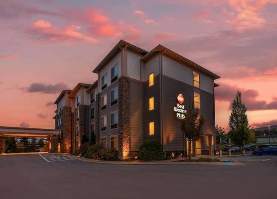 Best Western PLUS University Park Inn & Suites 1