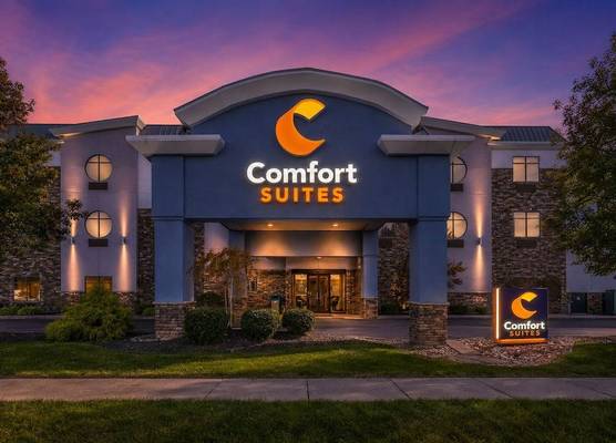 Comfort Suites Perrysburg - Toledo South 1