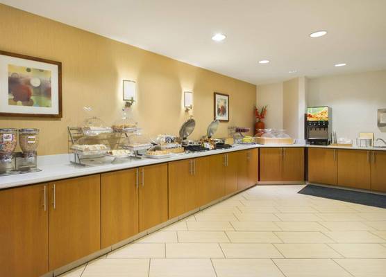 SpringHill Suites Lawrence Downtown 1
